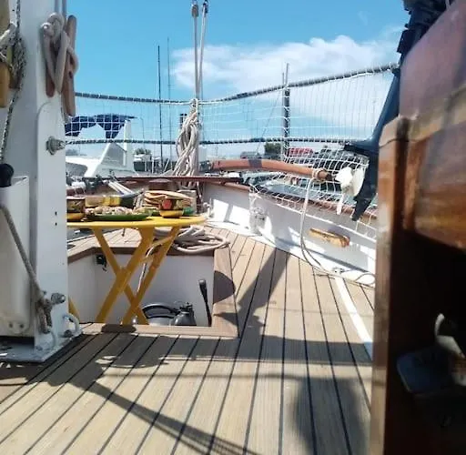 Superbe Vieux Greement A La Rochelle Ботель Ла-Рошель