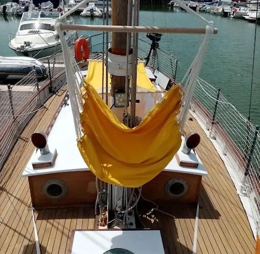 Superbe Vieux Greement A La Rochelle * Ла-Рошель